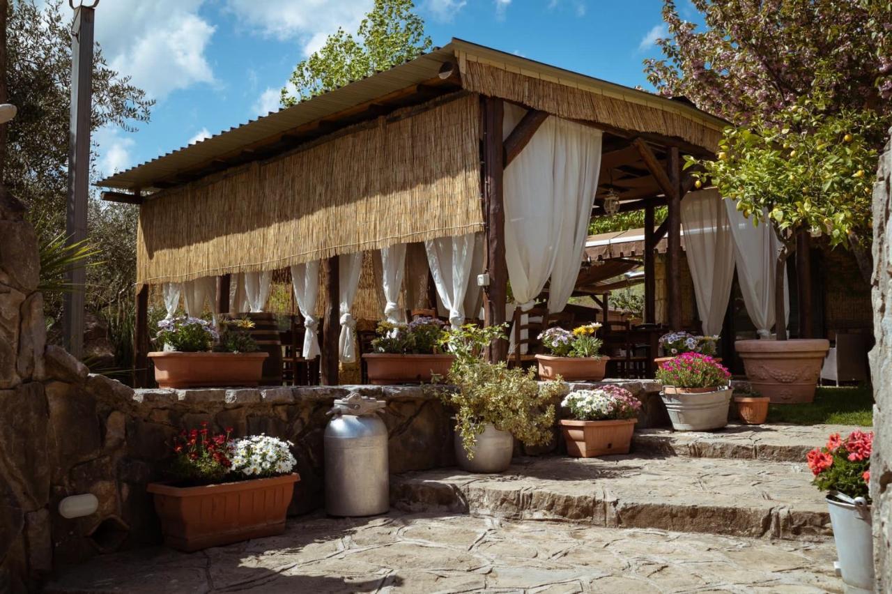Agriturismo A Casa Di Susanna Santo Stefano del Sole Eksteriør bilde