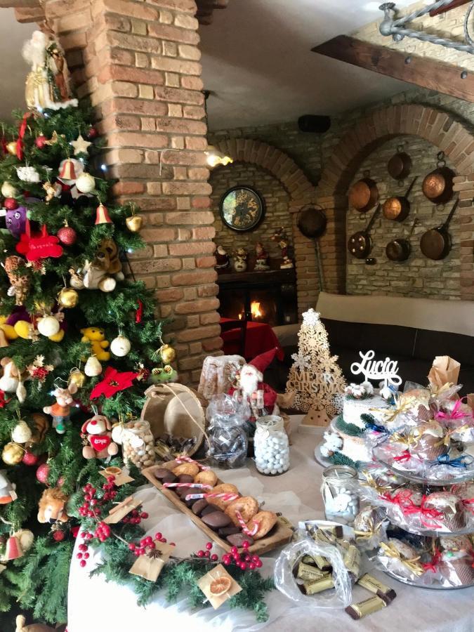 Agriturismo A Casa Di Susanna Santo Stefano del Sole Eksteriør bilde